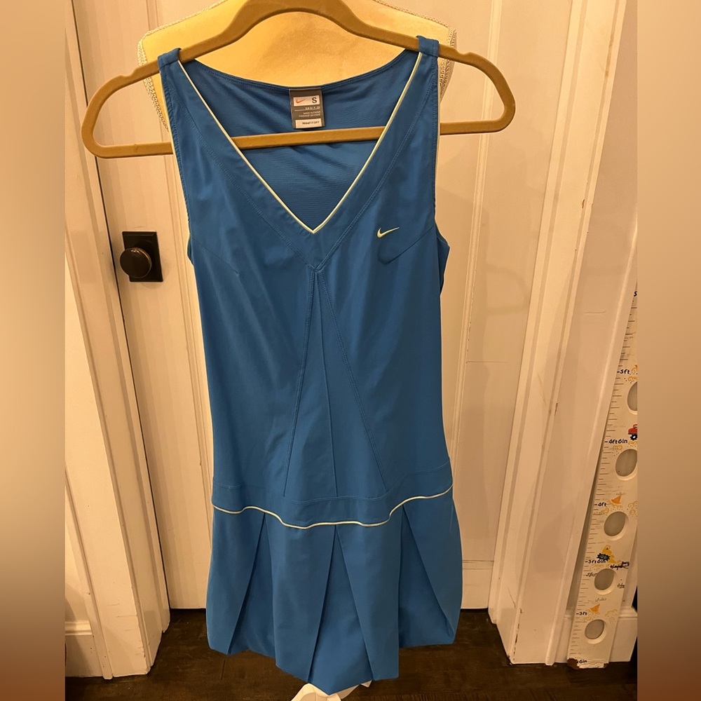 Nike Fit dry tennis dress size S